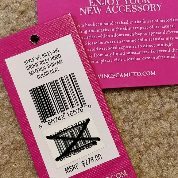 * Vince Camuto Riley Clay Leather Hobo Blush - Picture 8 of 8